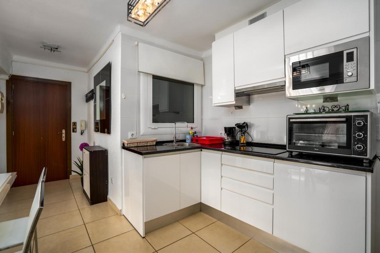 Appartamento Apartamento Welcs con Terraza Frente al Mar Empuriabrava Esterno foto