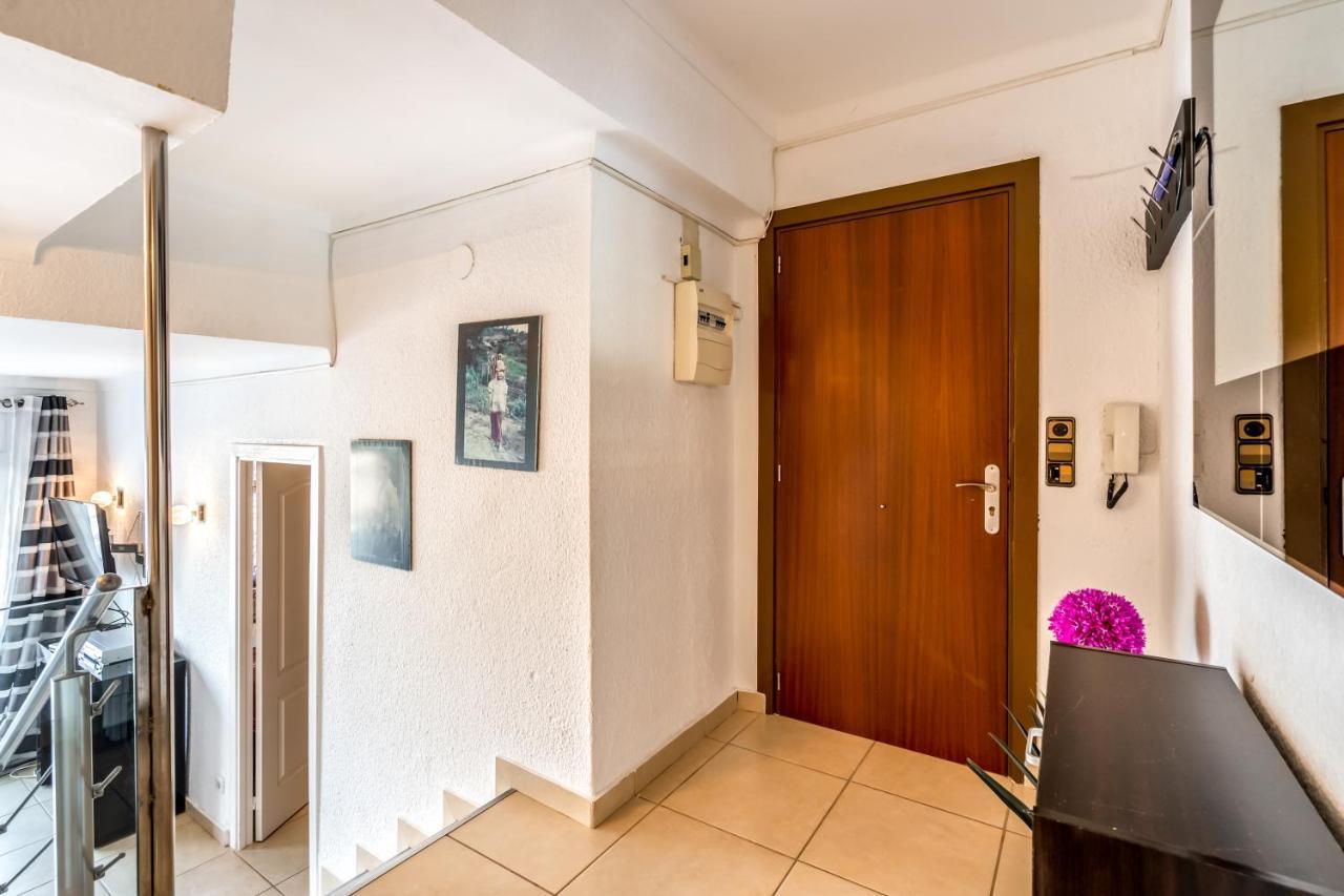 Appartamento Apartamento Welcs con Terraza Frente al Mar Empuriabrava Esterno foto