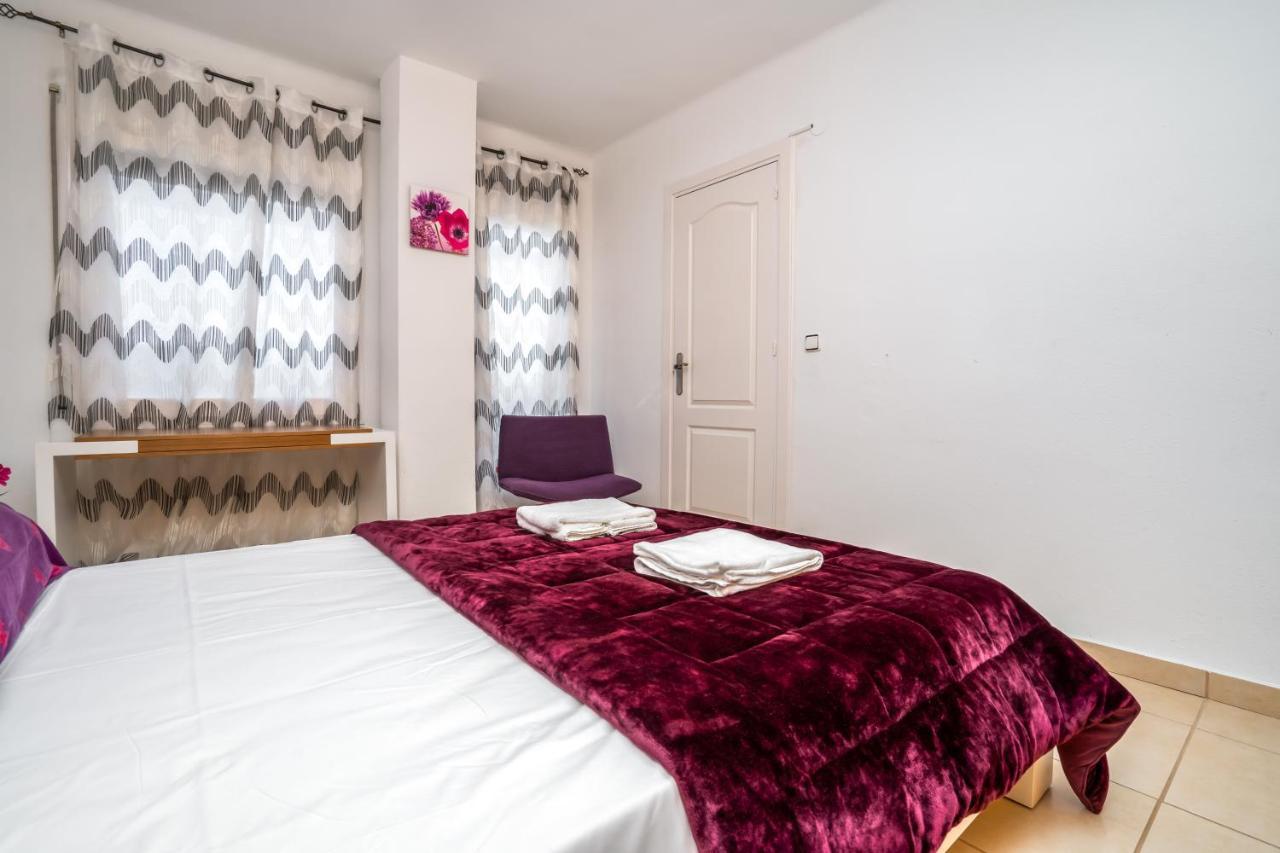 Appartamento Apartamento Welcs con Terraza Frente al Mar Empuriabrava Esterno foto